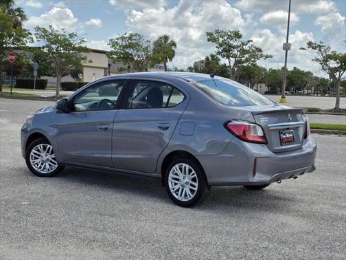 2022 Mitsubishi Mirage G4 SE