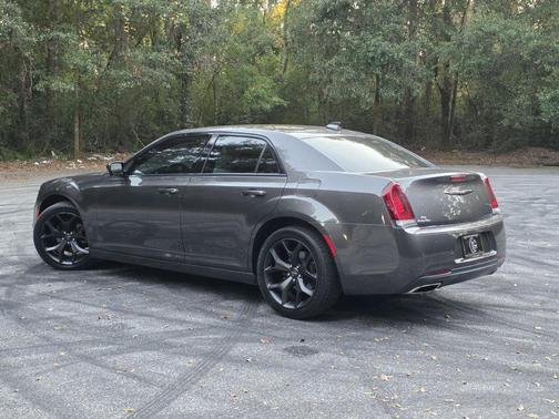 2021 Chrysler 300 S