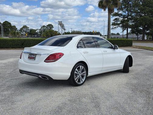 White 2015 Mercedes-Benz C-Class 4dr Sedan C 300 RWD