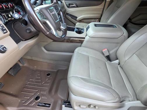 2020 GMC Yukon SLT