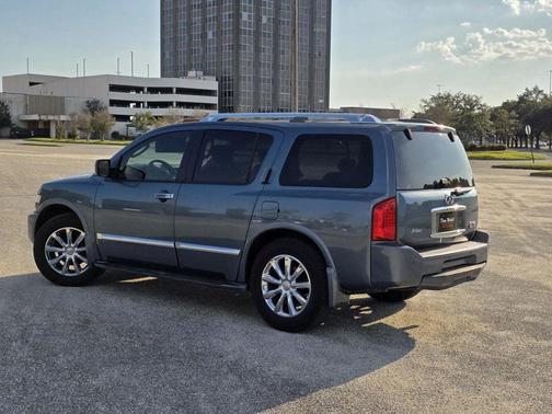 2009 INFINITI QX56 Base
