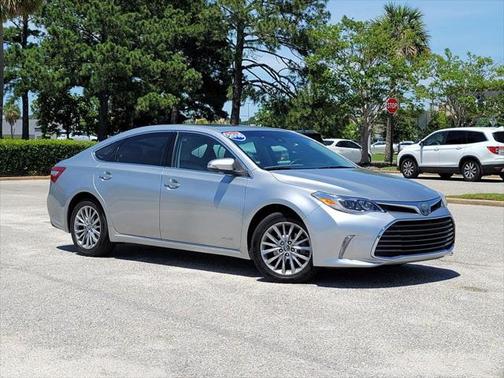2016 Toyota Avalon Hybrid Limited