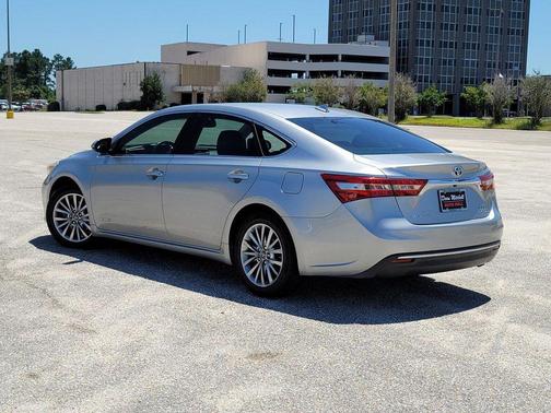 2016 Toyota Avalon Hybrid Limited