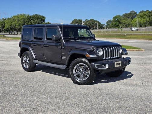 Grey 2019 Jeep Wrangler Unlimited Sahara