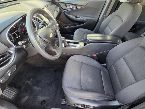 2021 Chevrolet Malibu FWD LT