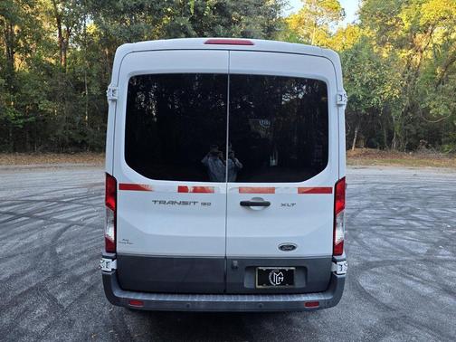 2016 Ford Transit-150 XLT