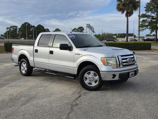 Silver 2011 Ford F-150 XLT