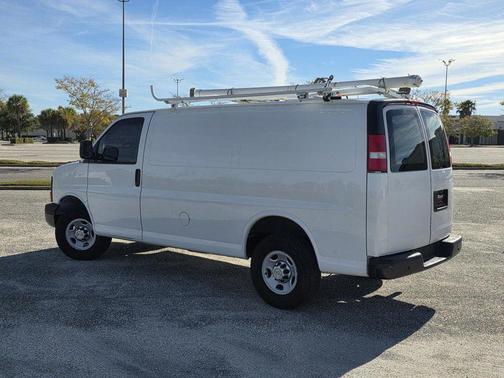 2014 Chevrolet Express 2500 Work Van