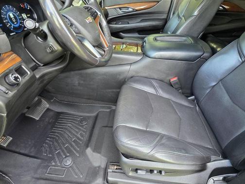 Silver 2020 Cadillac Escalade Luxury