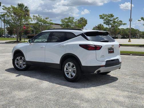 White 2021 Chevrolet Blazer 1LT
