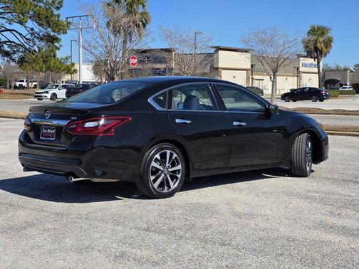 2017 Nissan Altima 2.5 SR