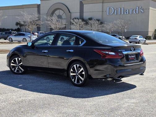 2017 Nissan Altima 2.5 SR