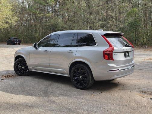 2023 Volvo XC90 B6 Plus 6-Seater