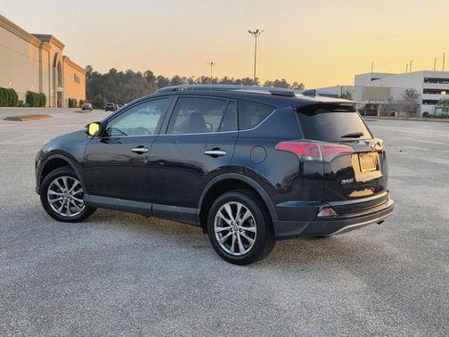 2017 Toyota RAV4 Limited