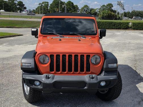2020 Jeep Gladiator Sport S