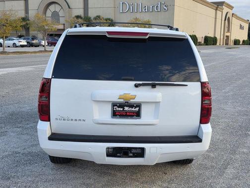 2014 Chevrolet Suburban 1500 LT