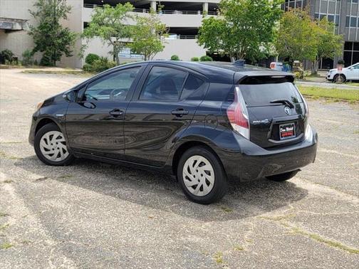 2016 Toyota Prius c Two