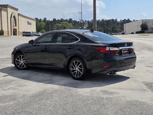Black 2016 Lexus ES 350 Base