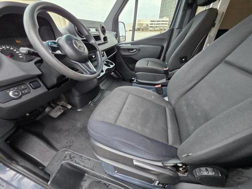 2019 Mercedes-Benz Sprinter 2500 High Roof