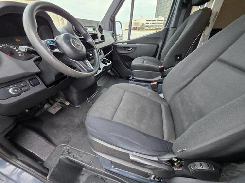 2019 Mercedes-Benz Sprinter 2500 High Roof