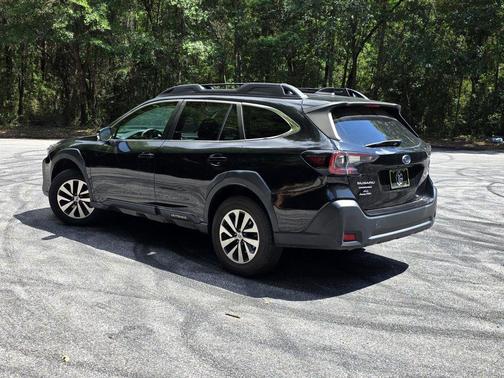 Black 2023 Subaru Outback Premium