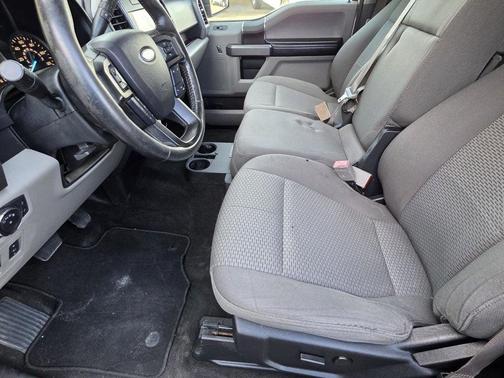 White 2019 Ford F-150 XLT