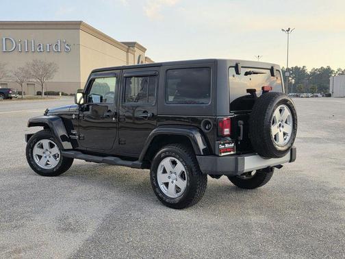 2011 Jeep Wrangler Unlimited Sahara
