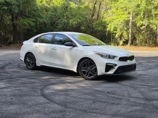 White 2021 Kia Forte GT-Line