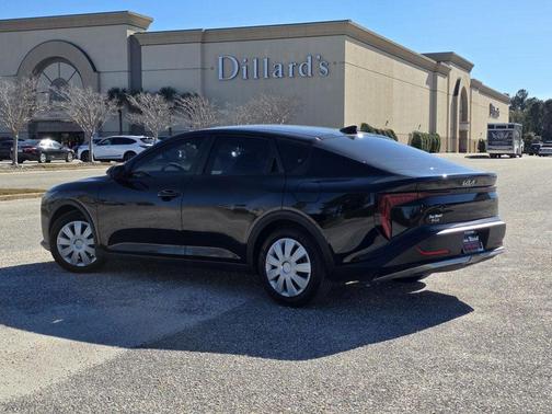 2025 Kia K4 LX
