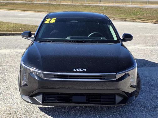 2025 Kia K4 LX
