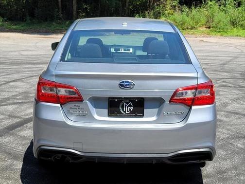 2019 Subaru Legacy Base