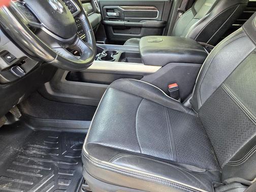 Black 2021 RAM 3500 Laramie Crew Cab 4x4 8' Box