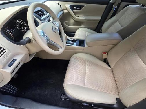 2016 Nissan Altima 2.5 S