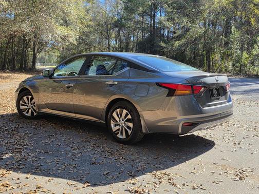 2023 Nissan Altima S FWD