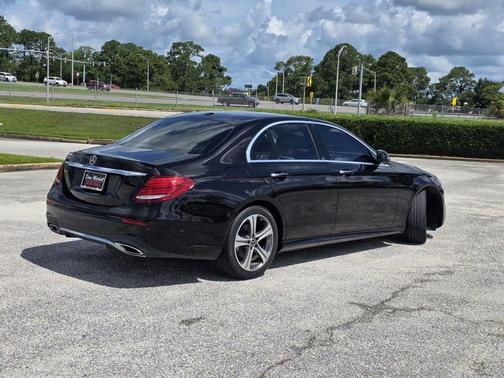 Black 2018 Mercedes-Benz E-Class E300
