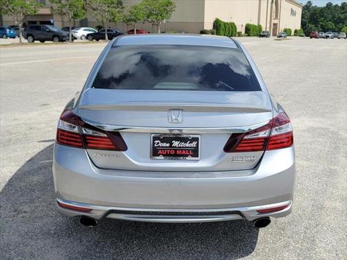 2017 Honda Accord Sport SE