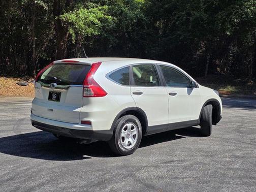 White 2016 Honda CR-V LX