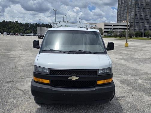 White 2019 Chevrolet Express 2500 Work Van
