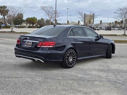 2015 Mercedes-Benz E-Class 4MATIC