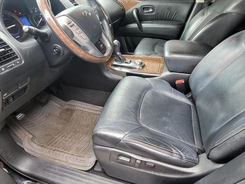 2017 INFINITI QX80 Base