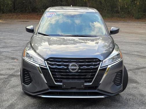 2023 Nissan Kicks S