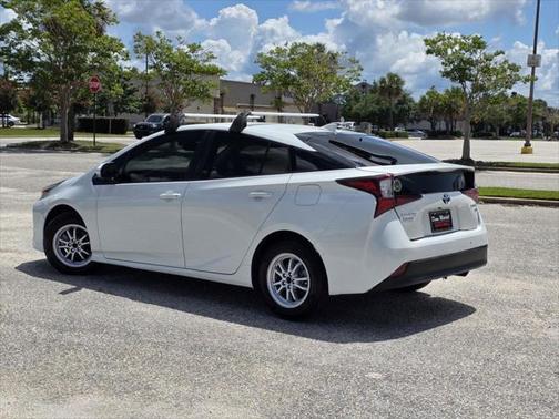 2019 Toyota Prius XLE
