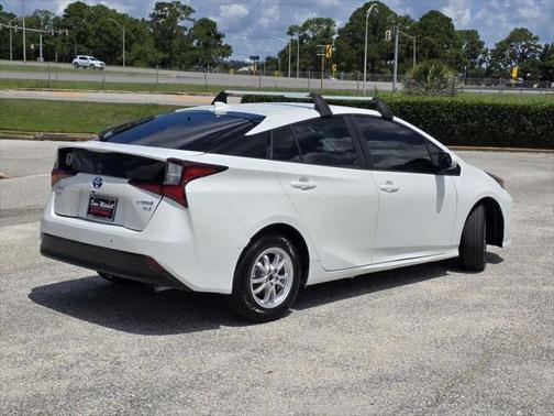 2019 Toyota Prius XLE