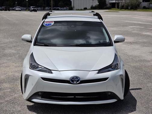 2019 Toyota Prius XLE