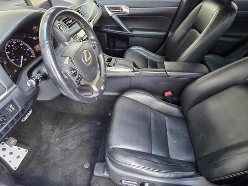 White 2015 Lexus CT 200h 5dr Sedan Hybrid