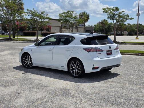 White 2015 Lexus CT 200h 5dr Sedan Hybrid