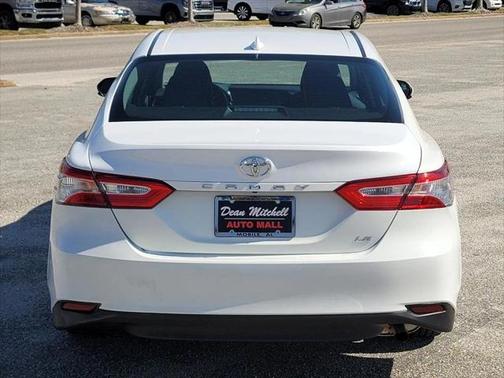 2020 Toyota Camry LE