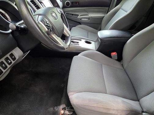 Silver 2015 Toyota Tacoma Base