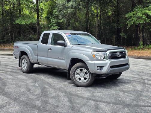 Silver 2015 Toyota Tacoma Base