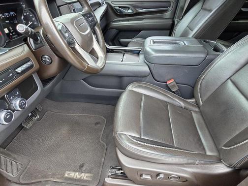 White 2021 GMC Yukon XL Denali